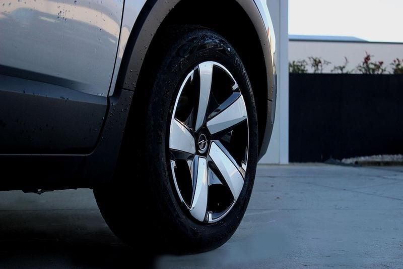 Usado Opel Crossland X Business 110 HP (80 kW) 2022 Cinza SUV