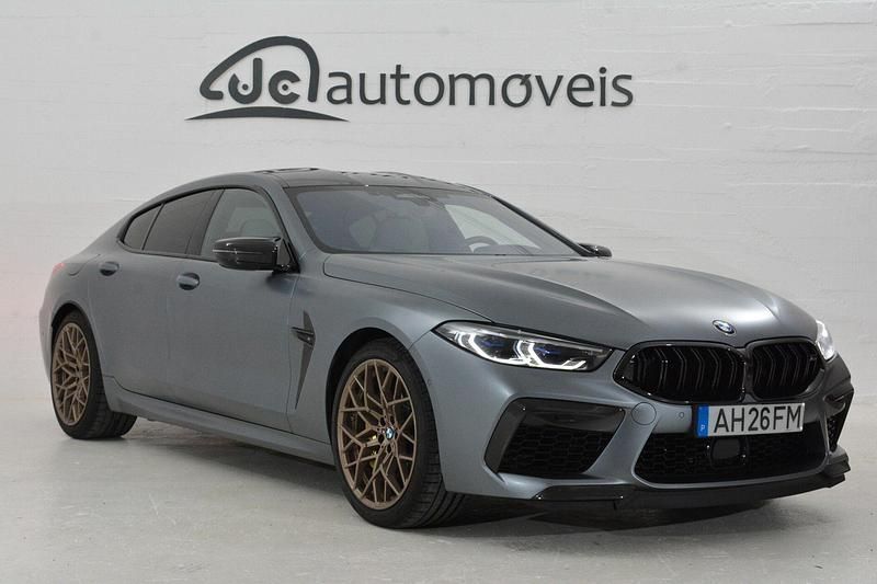 Cinza Usado 2021 BMW M8 Competition Edition Coupé | € 125.000 - Imagem 1/4