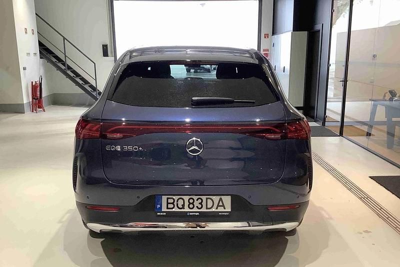 Novo Mercedes EQE350 Edition 214 kW (292 HP) 2025 Azul SUV
