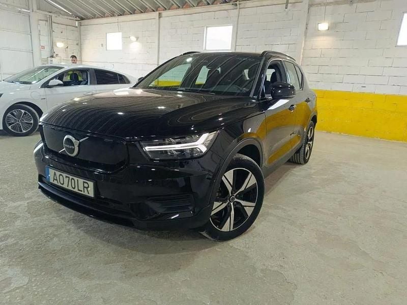 Preto Usado 2022 Volvo XC40 Plus SUV | € 30.900 (Bom preço) - Imagem 1/4