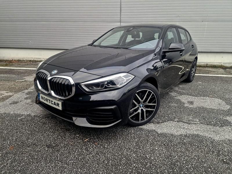 Usado BMW 116 Sport Line 116 HP (85 kW) 2021 Preto Citadino