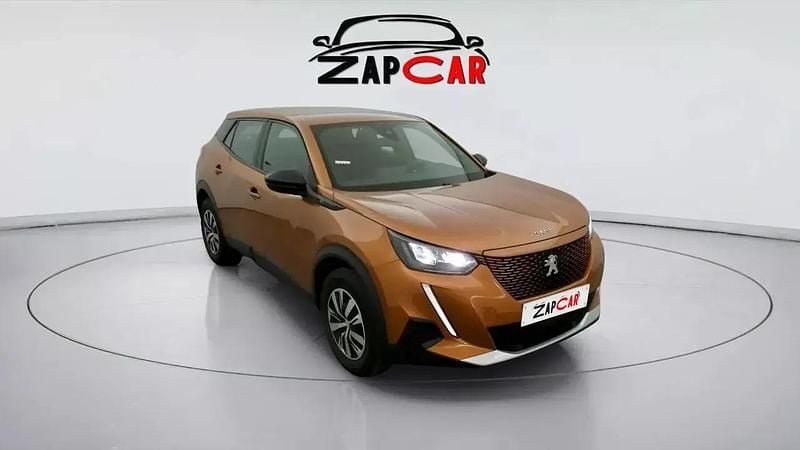 Laranja Usado 2023 Peugeot e-2008 SUV | € 20.990 (Super Preço) - Imagem 1/4