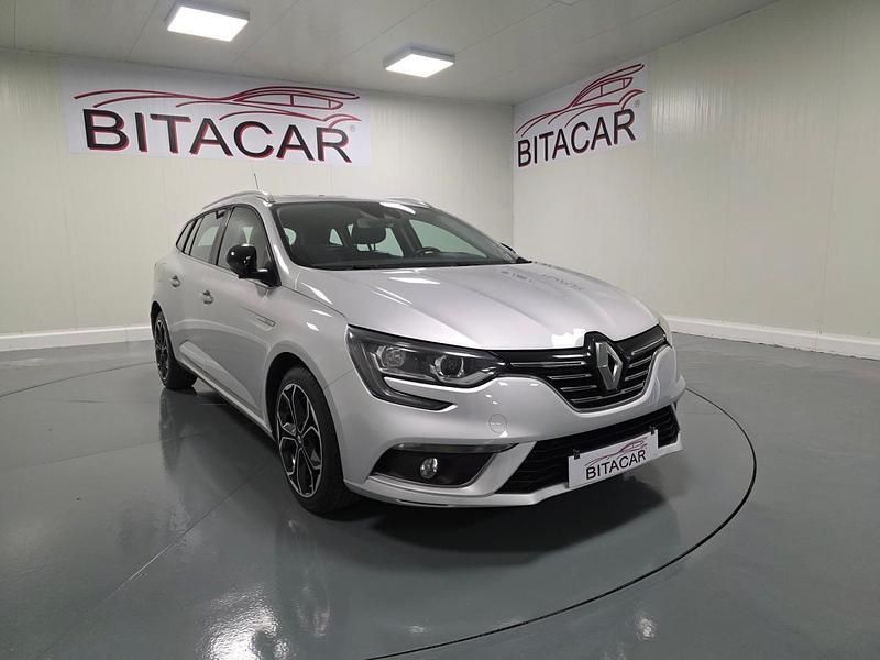 Cinzento Usado 2017 Renault Mégane IV Carrinha | € 16.750 (Preço elevado) - Imagem 1/4