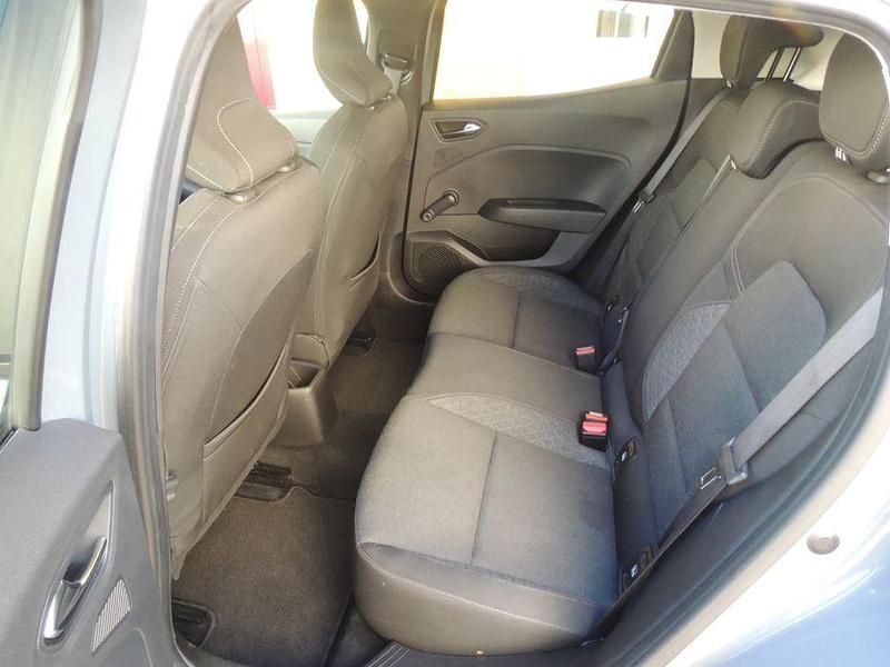 Usado Renault Clio V 100 HP (73 kW) 2020 Sedan