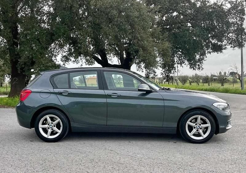 Usado BMW 116 116 HP (85 kW) 2018 Cinzento Citadino