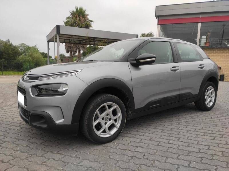 Usado Citroën C4 Cactus 100 HP (73 kW) 2018 Cinzento Citadino