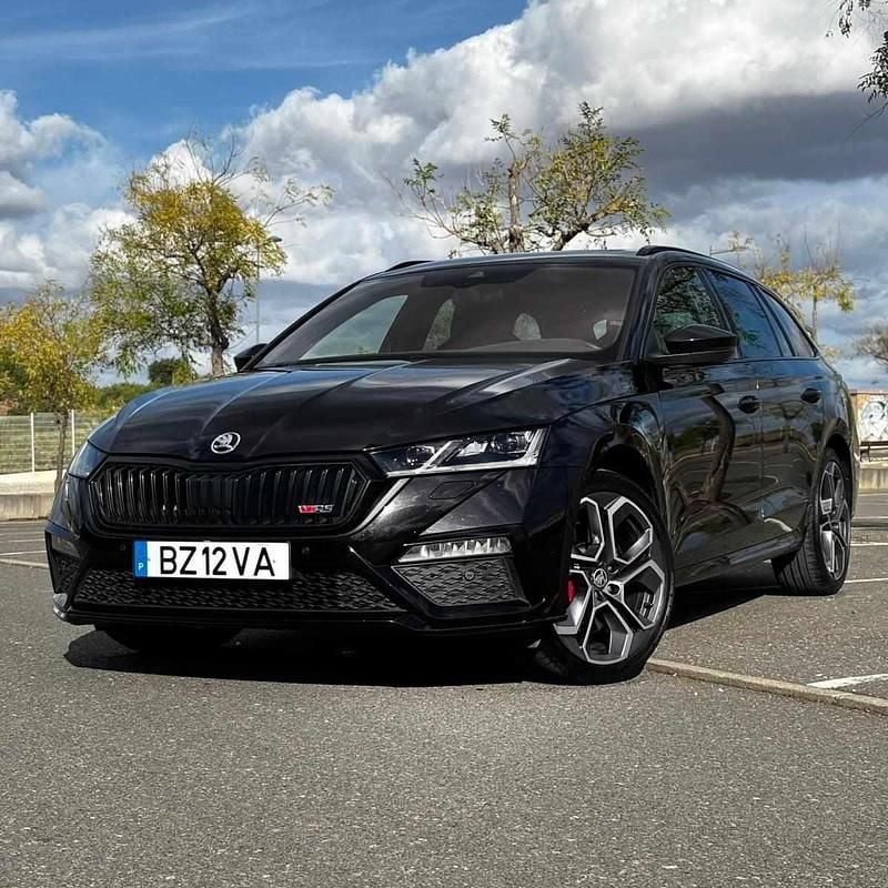 Usado Skoda Octavia 245 HP (180 kW) 2020 Preto Carrinha