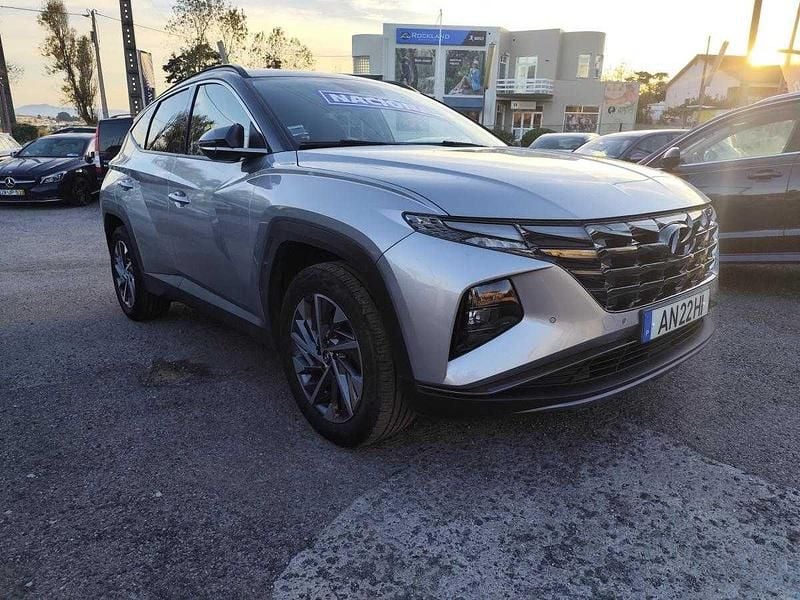 Usado Hyundai Tucson Premium 116 HP (85 kW) 2022 Cinza SUV