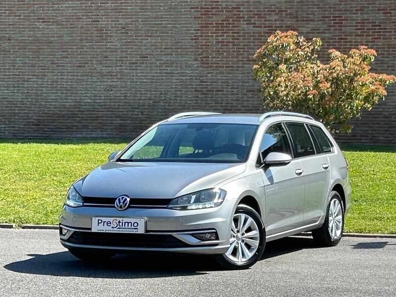 Cinzento Usado 2019 VW Golf VII Carrinha | € 14.700 (Preço justo) - Imagem 1/4