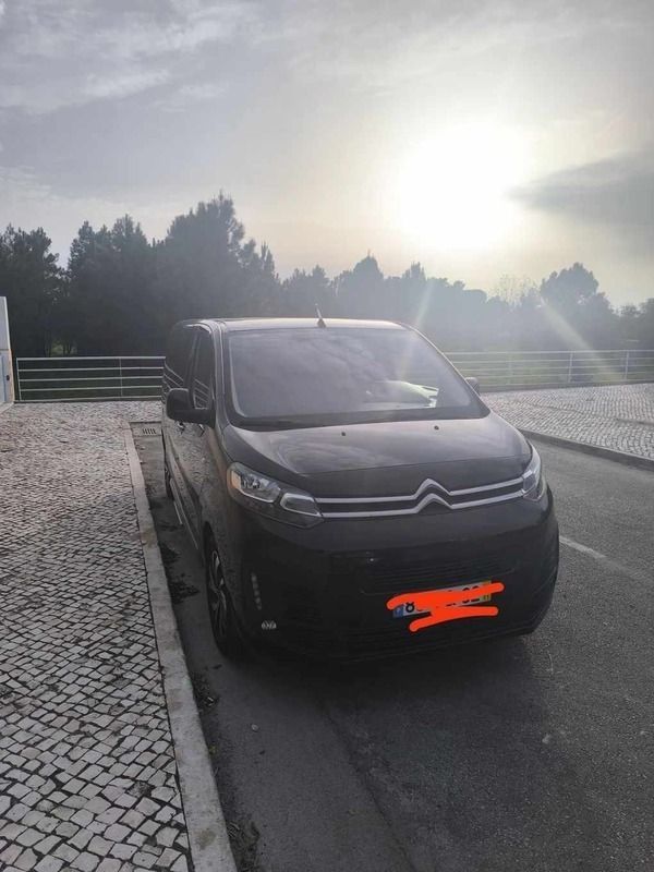 Preto Usado 2018 Citroën Jumpy Monovolume | € 19.000 (Bom preço) - Imagem 1/4