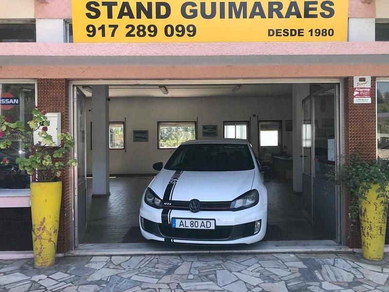 Branco Usado 2010 VW Golf VI Citadino | € 15.000 (Preço elevado) - Imagem 1/4