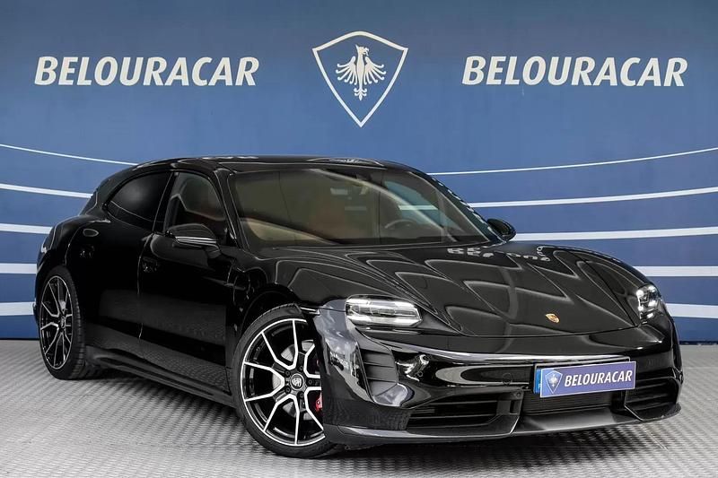 Preto Usado 2022 Porsche Taycan Sport Turismo Sedan | € 72.500 (Preço justo) - Imagem 1/4