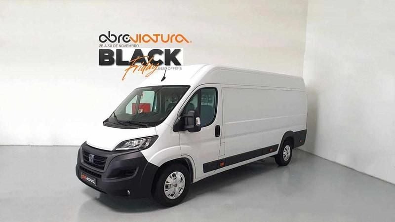 Branco Usado 2022 Fiat Ducato Van | € 24.500 (Bom preço) - Imagem 1/4