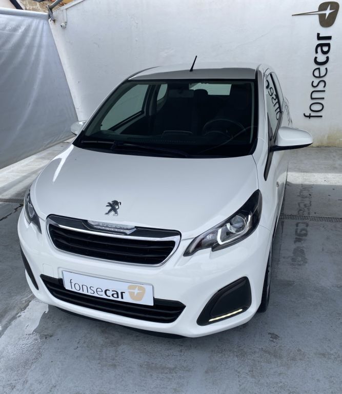 Usado Peugeot 108 Allure 82 HP (60 kW) 2014 Outra Citadino