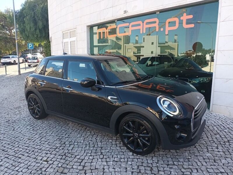 Preto Usado 2021 Mini ONE Sport Citadino | € 16.900 (Bom preço) - Imagem 1/4