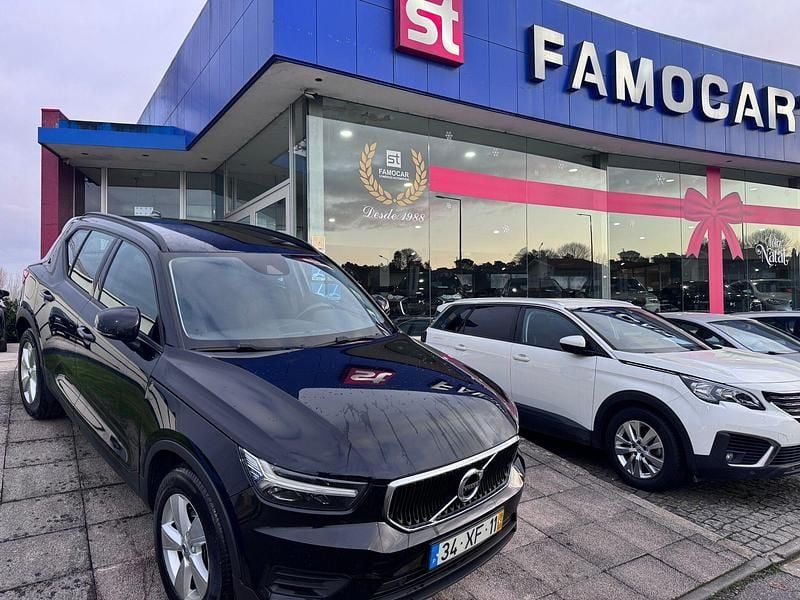 Preto Usado 2019 Volvo XC40 SUV | € 18.580 (Bom preço) - Imagem 1/4
