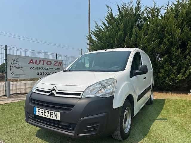 Branco Usado 2018 Citroën Berlingo Monovolume | € 11.900 (Bom preço) - Imagem 1/4