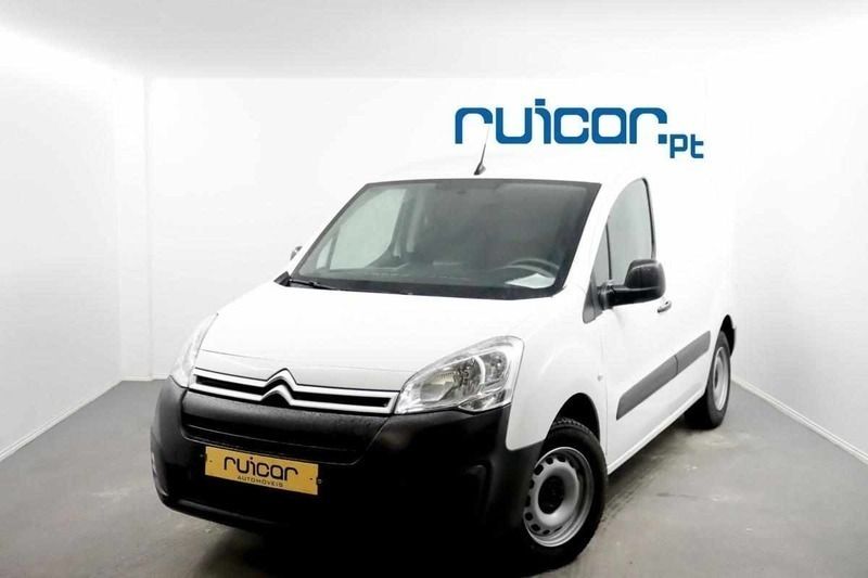 Branco Usado 2018 Citroën Berlingo Feel Monovolume | € 12.900 (Preço justo) - Imagem 1/4