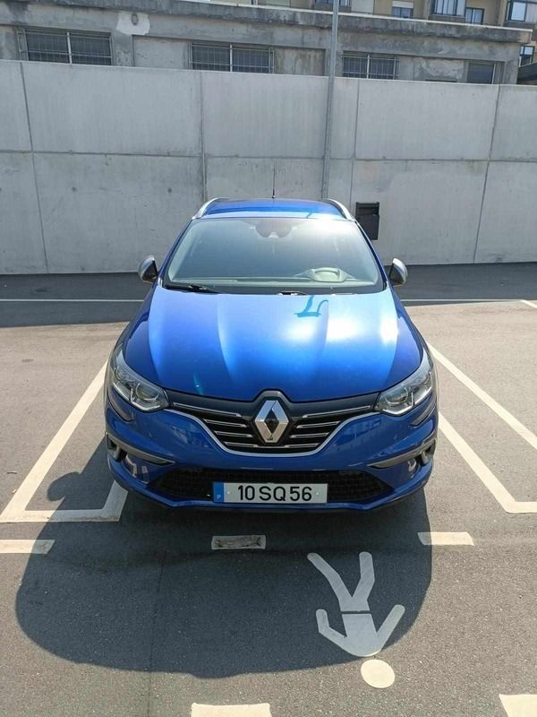 Azul Usado 2017 Renault Mégane GrandTour Carrinha | € 14.000 (Preço justo) - Imagem 1/4