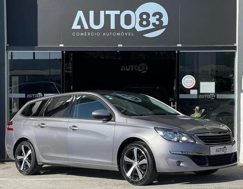 Cinzento Usado 2015 Peugeot 308 SW Carrinha | € 8.490 (Preço justo) - Imagem 1/4