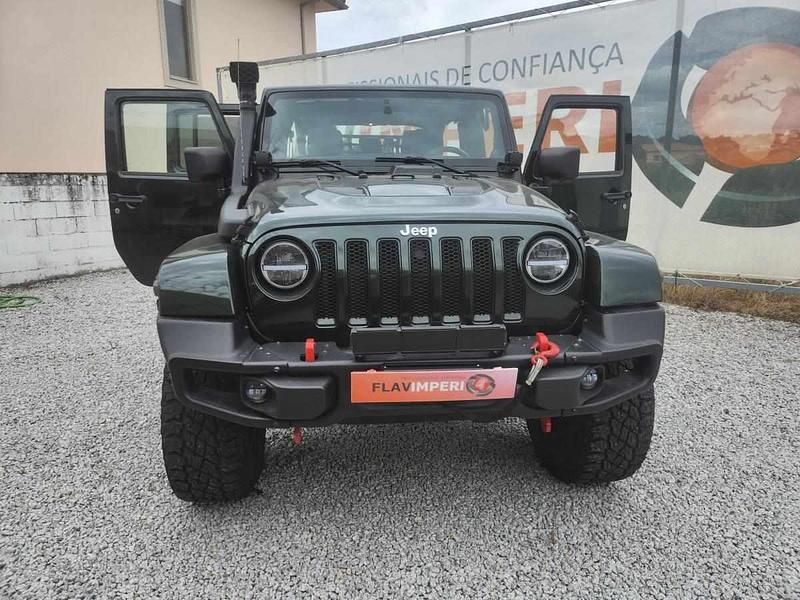 Usado Jeep Wrangler 200 HP (147 kW) 2011 Verde SUV