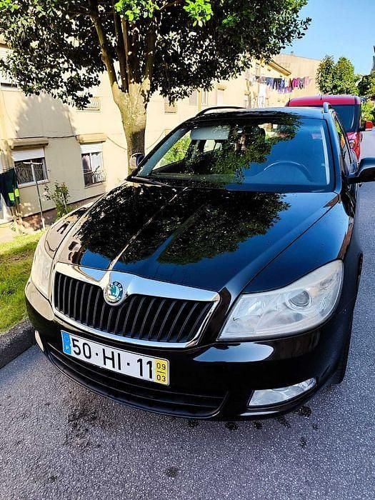 Usado 2009 Skoda Octavia Sedan | € 4.000 (Preço justo) - Imagem 1/4
