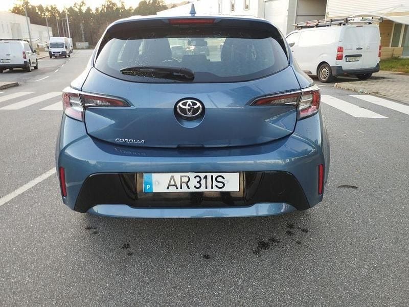 Usado Toyota Corolla 116 HP (85 kW) 2020 Sedan