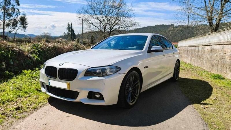 Branco Usado 2016 BMW 520 Sedan | € 23.900 (Preço justo) - Imagem 1/4