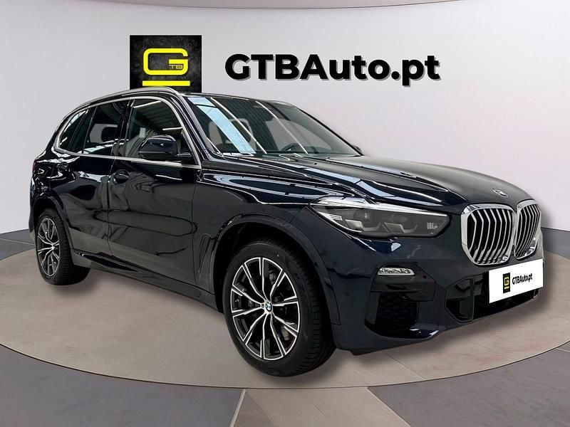 Preto Usado 2021 BMW X5 SUV | € 58.900 - Imagem 1/4