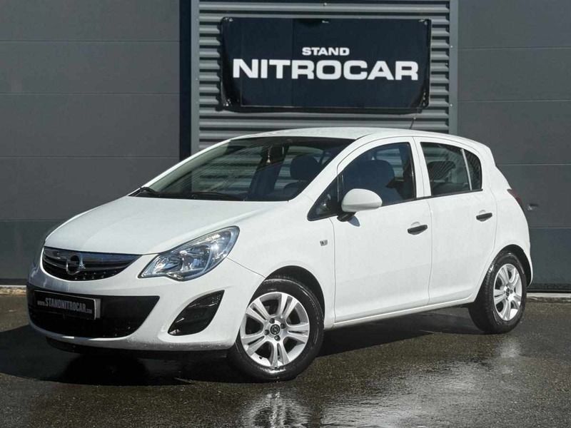 Branco Usado 2013 Opel Corsa Citadino | € 6.999 (Preço justo) - Imagem 1/4