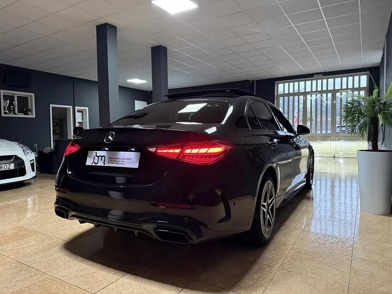 Usado Mercedes E300 AMG line 313 HP (230 kW) 2024 Preto Sedan