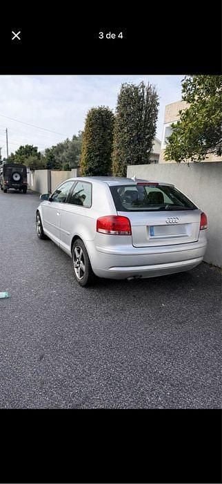 Usado Audi A3 105 HP (77 kW) 2004 Citadino