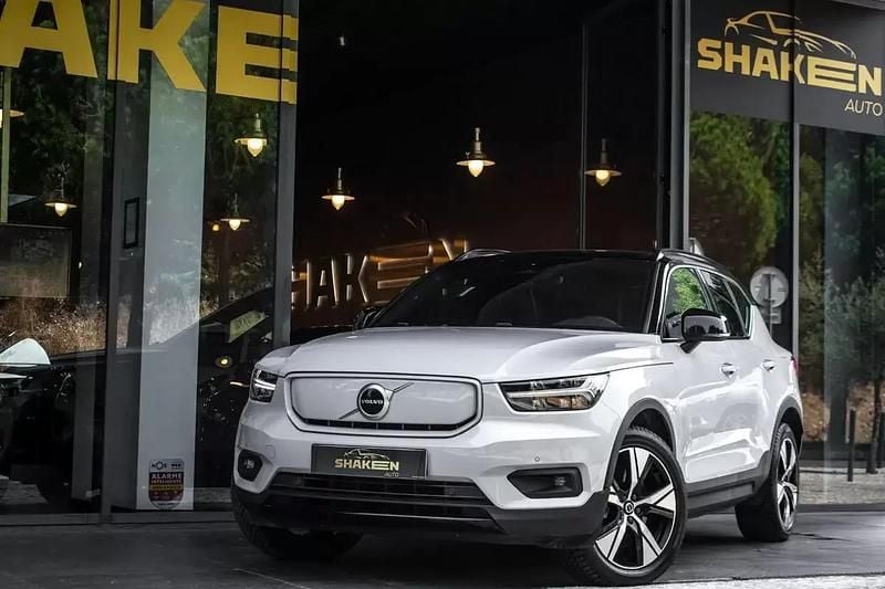 Prateado Usado 2021 Volvo XC40 R-Design SUV | € 27.300 (Super Preço) - Imagem 1/4