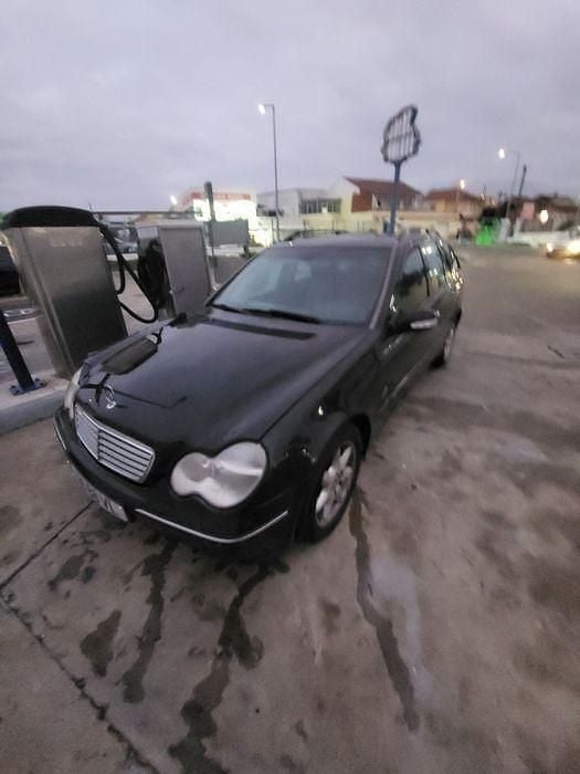 Usado Mercedes C200 Avantgarde 2003 Sedan