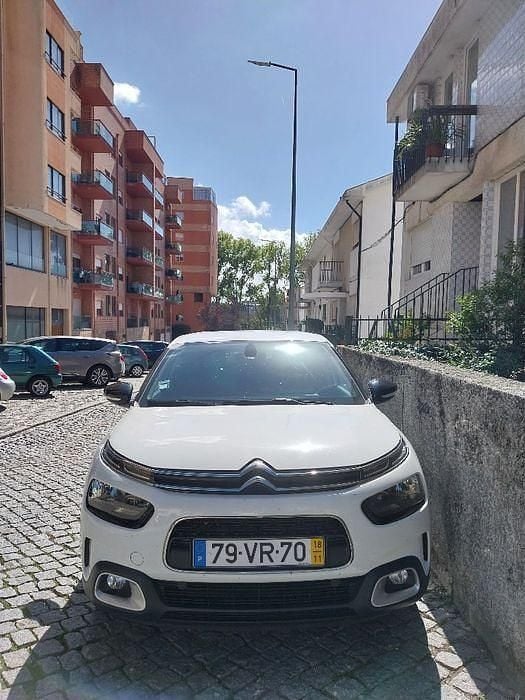 Branco Usado 2018 Citroën C4 Cactus PureTech Citadino | € 11.499 (Preço justo) - Imagem 1/4