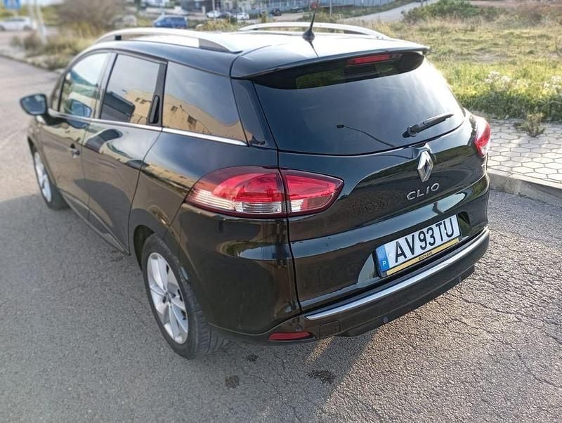 Usado Renault Clio IV 2017 Sedan
