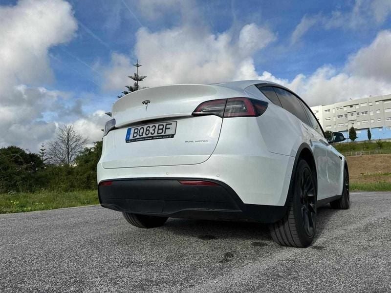 Usado Tesla Model Y Long Range AWD 378 kW (514 HP) 2021 Branco SUV