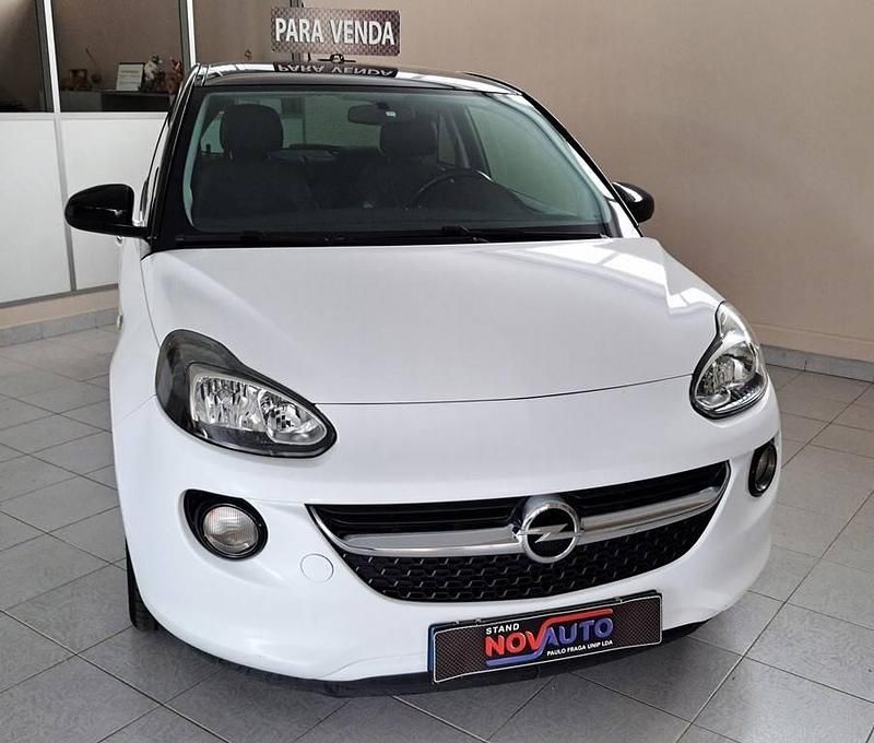 Usado Opel Adam 70 HP (51 kW) 2017 Branco Citadino