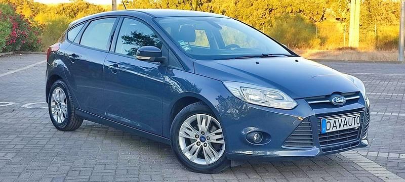 Usado 2014 Ford Focus Trend Sedan | € 7.990 (Bom preço) - Imagem 1/4