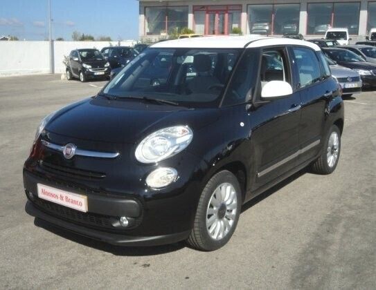 Preto Usado 2013 Fiat 500L Monovolume | € 13.500 (Caro) - Imagem 1/4