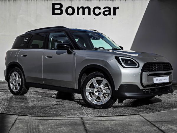 Outra Usado 2024 Mini Countryman SUV | € 40.900 (Caro) - Imagem 1/4