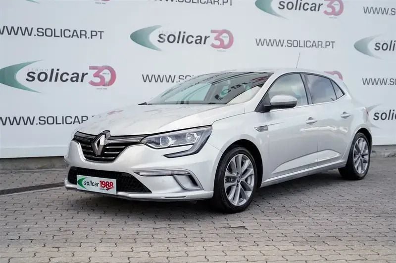 Cinza prata Usado 2020 Renault Mégane GT Line GT-Line Citadino | € 19.500 (Preço justo) - Imagem 1/4