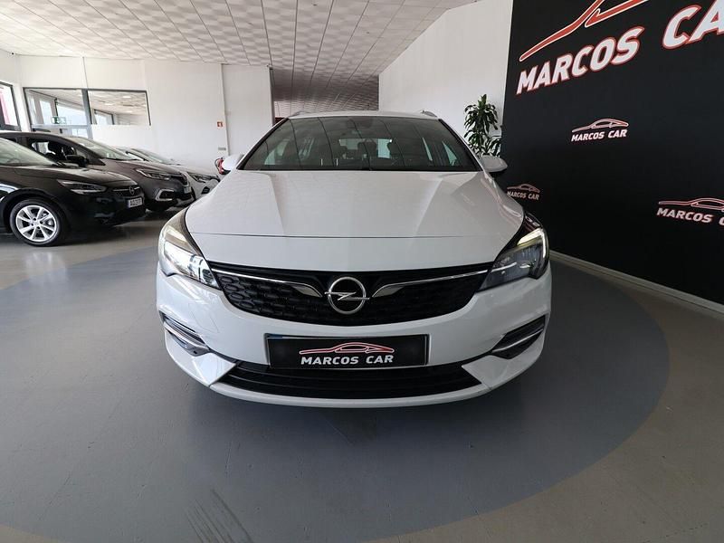 Usado Opel Astra Sport 122 HP (89 kW) 2020 Branco Carrinha