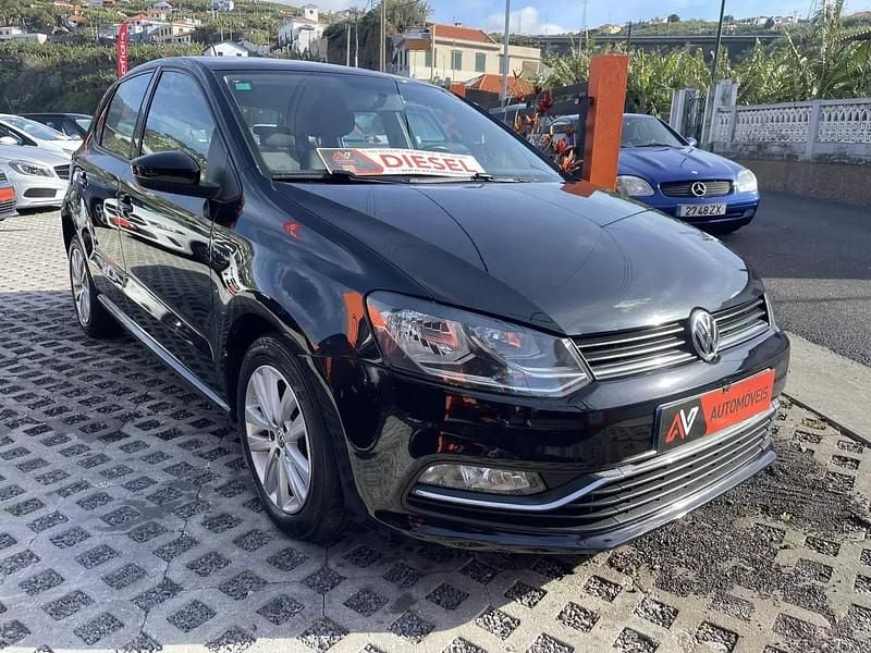 Cinzento Usado 2017 VW Polo Citadino | € 12.950 (Preço justo) - Imagem 1/4