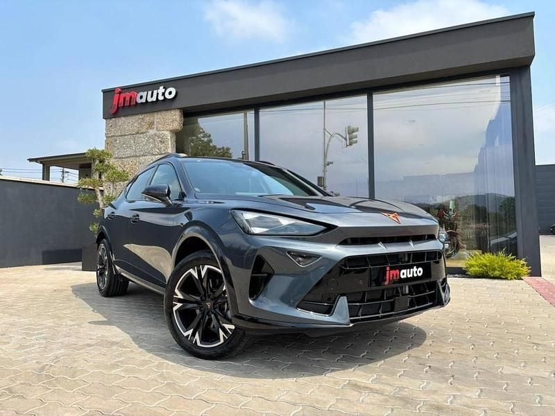 Cinza Usado 2025 Cupra Formentor SUV | € 37.900 (Caro) - Imagem 1/4