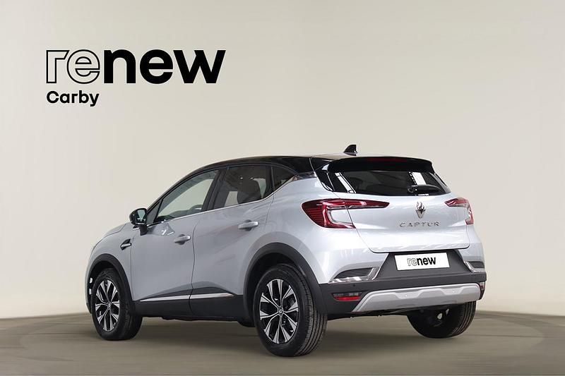 Usado Renault Captur Techno 101 HP (74 kW) 2024 Azul SUV