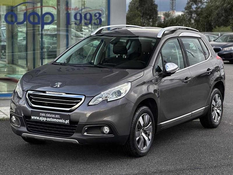 Cinzento Usado 2015 Peugeot 2008 SUV | € 12.970 (Preço justo) - Imagem 1/4