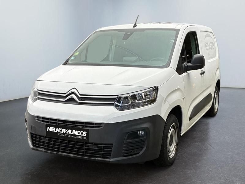 Branco Usado 2021 Citroën Berlingo Monovolume | € 14.990 (Preço justo) - Imagem 1/4