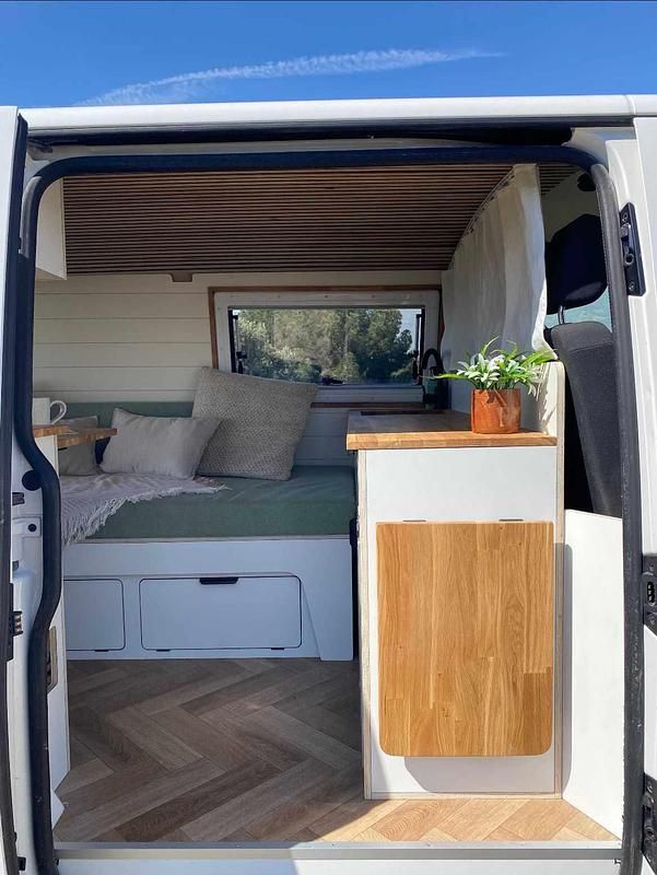 Usado VW Transporter 102 HP (75 kW) 2018 Branco Van