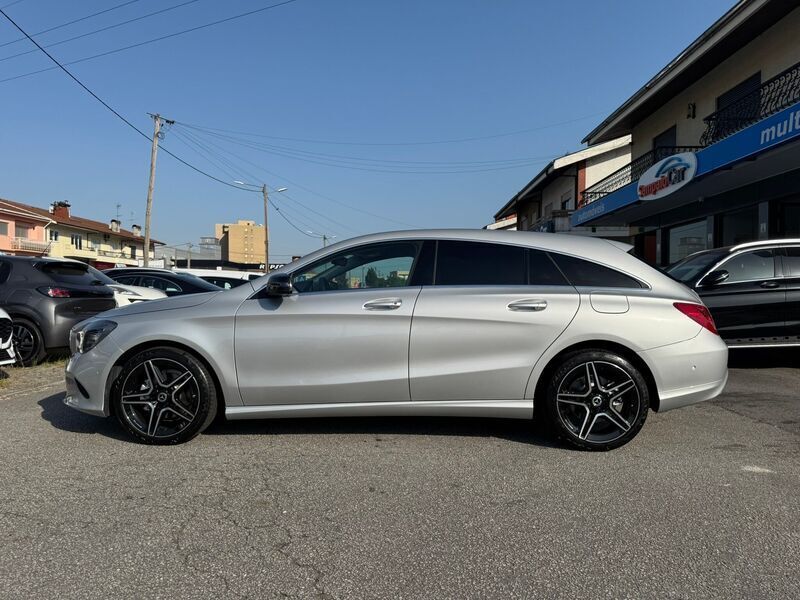 Usado Mercedes CLA180 Shooting Brake 109 HP (80 kW) 2016 Cinza Carrinha